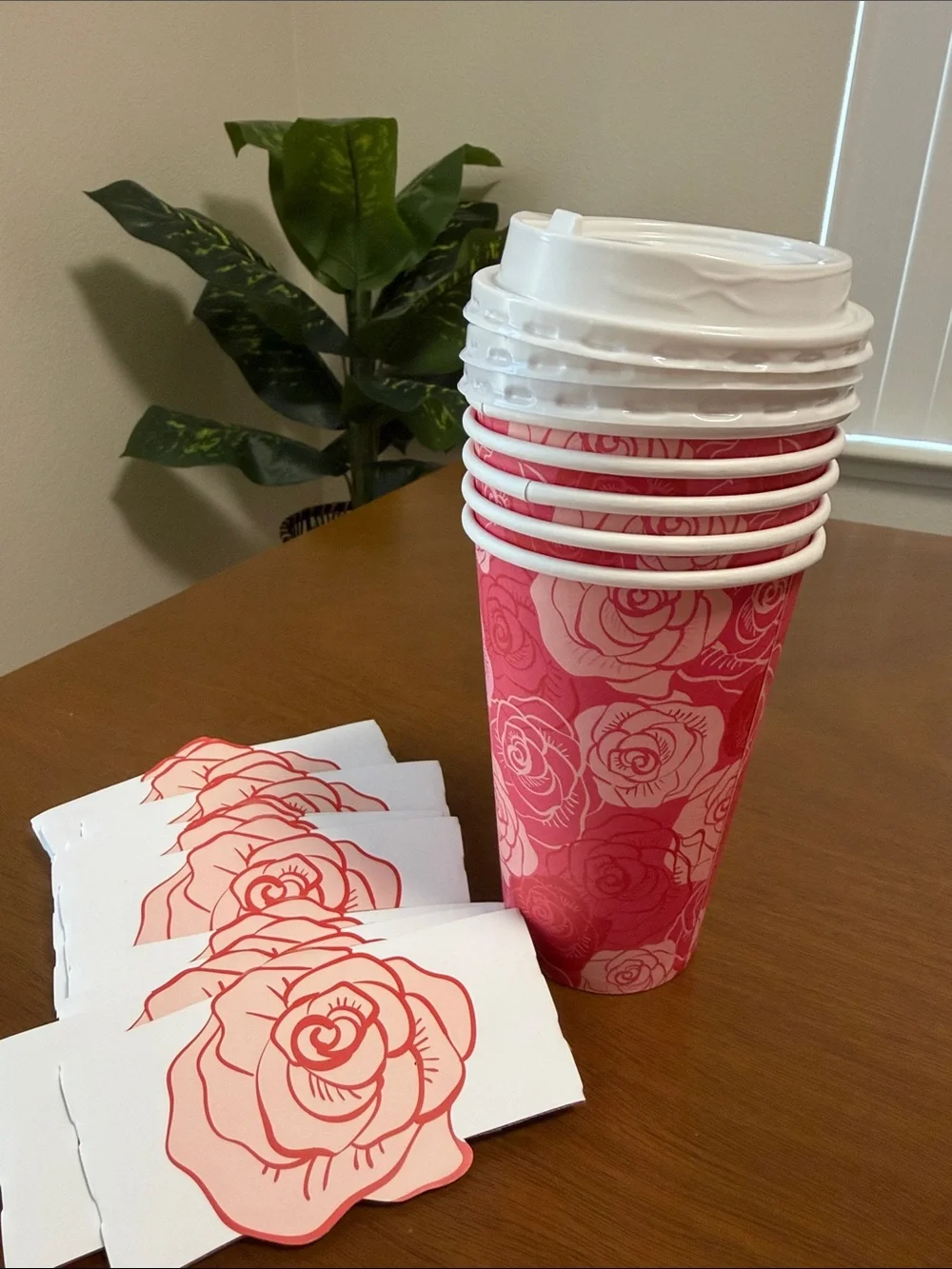Hot coffee tea disposable cups floral with sleeves and tops